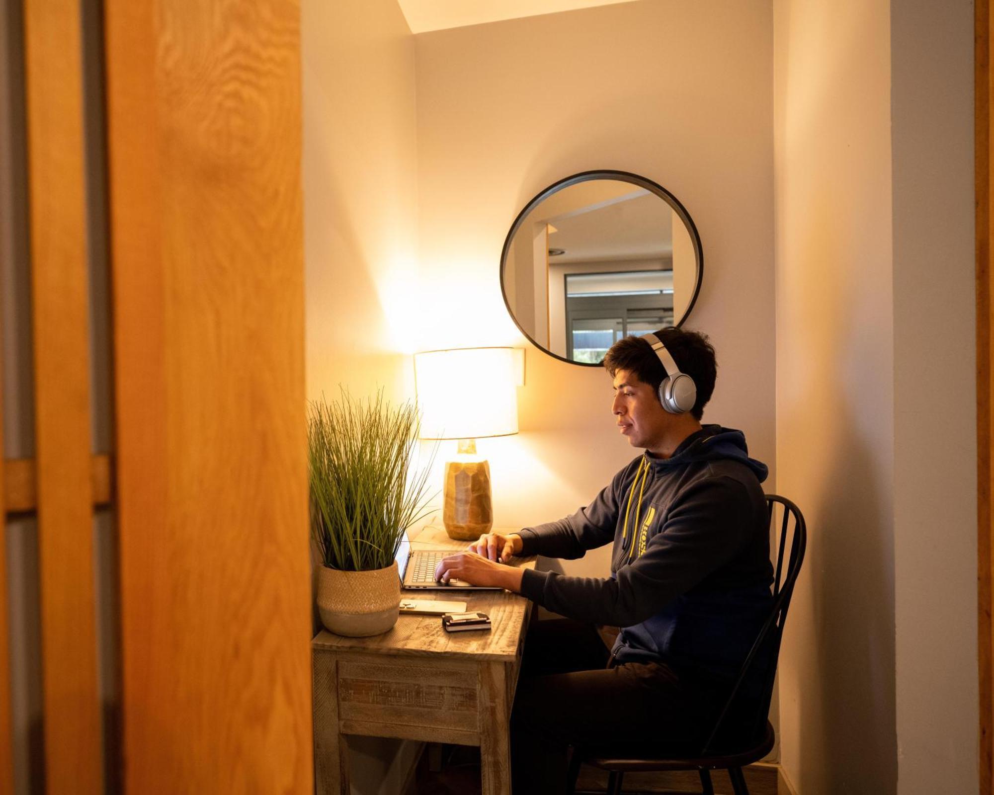 Alpenglow Lodge Studio With Park View By Mva 惠斯勒 外观 照片